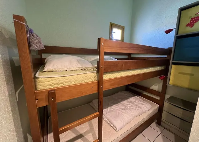 Mezzanine Avec Clim, Piscine, Proche Plage, Ascenseur, Lave-linge - Fr-1-702-27