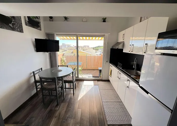 Mezzanine Avec Clim, Piscine, Proche Plage, Ascenseur, Lave-linge - Fr-1-702-27 Lejlighed *